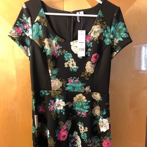 ELLE Black & Floral Dress BNWT!